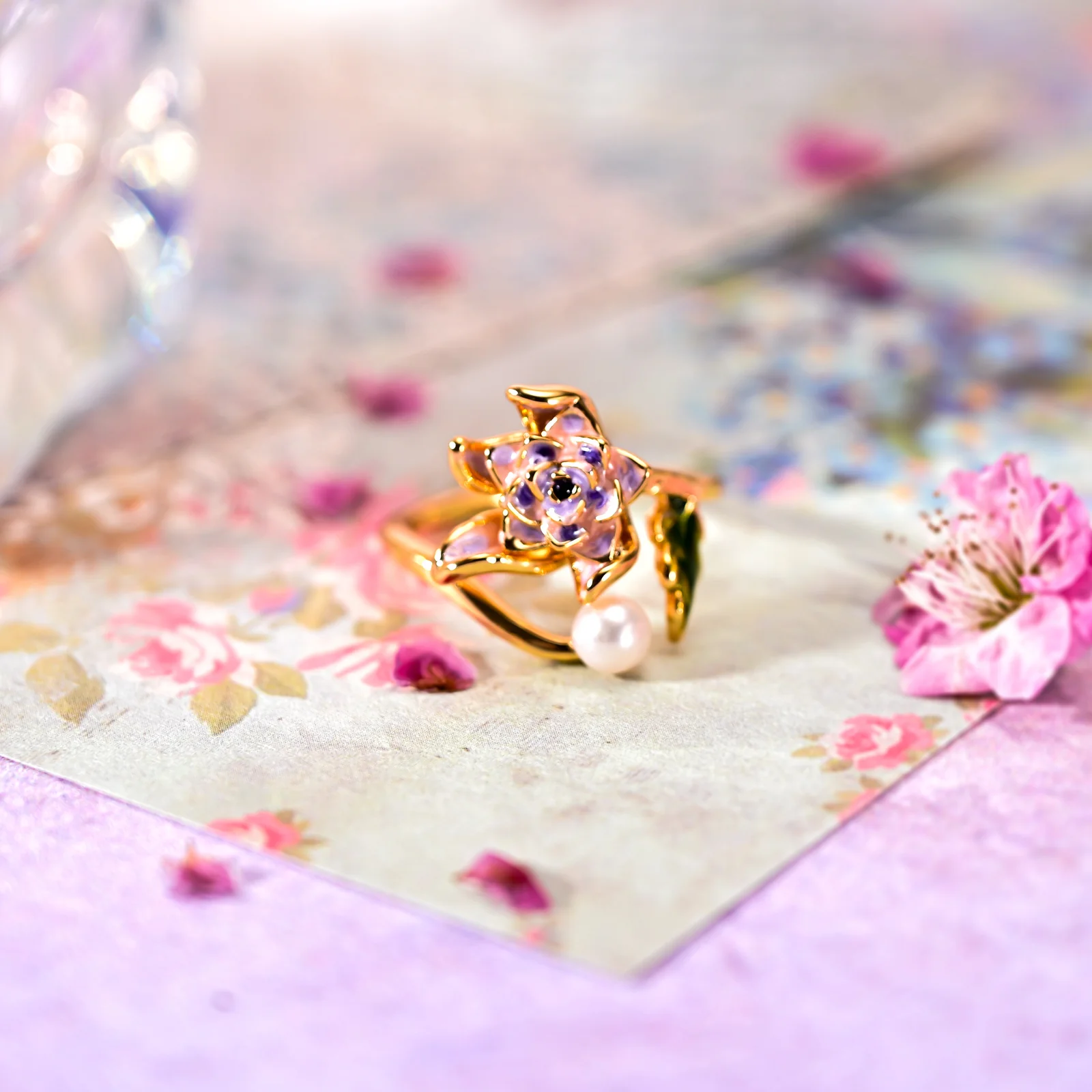 Floral Elegance Adjustable Ring